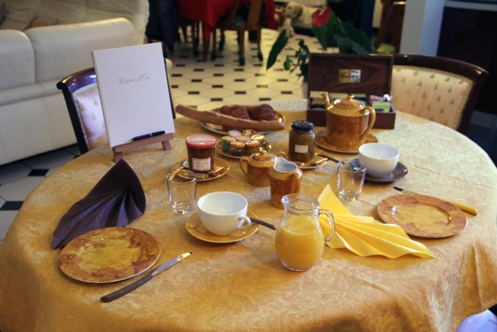 L'Orangerie Bed and Breakfast Bellerive-sur-Allier Εξωτερικό φωτογραφία